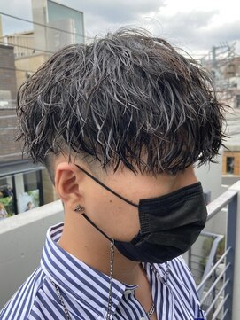 メンズヘアトーキョー(MEN'S HAIR TOKYO) スパイラルパーマ/ハイライト/ツーブロック