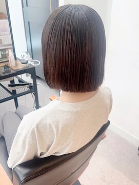 ネオリーブ クーロ(Neolive curro) 小顔ボブ×美髪[ぱつっとボブ/縮毛矯正/横浜韓国]