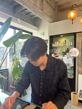 ビハインドザカーテン(BEHIND THE CURTAIN) メンズセンターパート