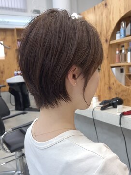 ユーラボラトリー(U LABORATORY) ちょいくびれショート/ばっさりイメチェンカット【群馬/太田】