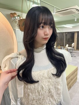 ハチ(HACHI) エクステ80本でボブからロングに