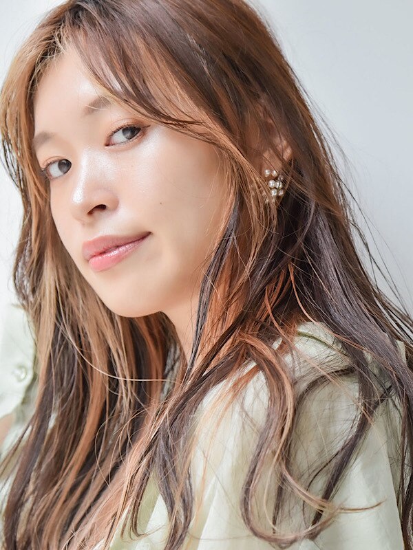 2026年冬】セミロング インナーカラーの髪型・ヘアアレンジ｜人気順｜3