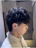 新宿シャドウパーマメンズマッシュウルフカット緩め波巻きパーマ