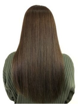 イン東京 米沢店の写真/グレイカラーを感じさせない、ツヤ感輝く美しい仕上がりに。カラーバリエーションを豊富にご用意♪