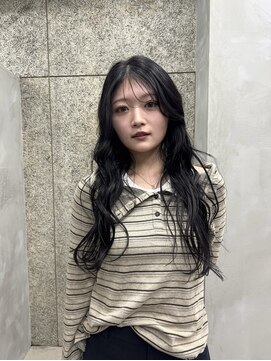 ダークグレージュ