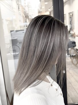 アンダーバーホワイト 広島 本通店(_WHITE) 広島バレイヤージュ