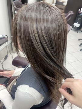 コレットヘア(Colette hair) グレージュハイライト/白髪ぼかし