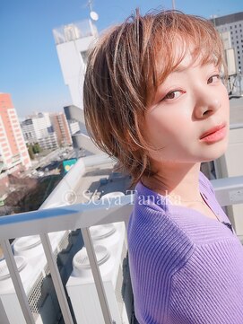 エル(elle) マニッシュショート美髪上品フレンチショートボブインナーカラー