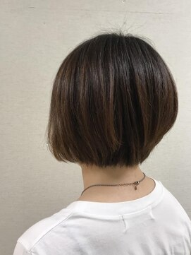 コム(com by neolive) 軽めボブスタイル2