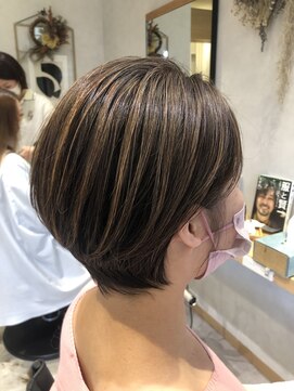 ヘアーサロン オレオ(OREO) 元住吉美容室ショート☆大人ショートに見せるハイライト☆