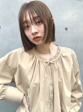 ノーム(norm)&nbsp;ボブレイヤー/切りっぱなしボブ/ベージュカラー/ハッシュカット