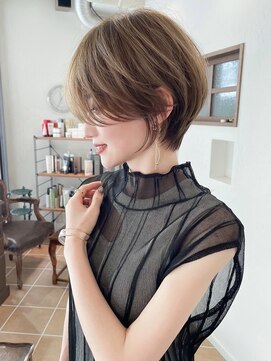 ハルキミナト ジャパン トウキョウ(HARUKI MINATO japan TOKYO) 20代30代40代50代耳かけショート前髪なしハンサムショートカット