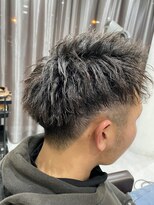 シーズンズ ミナミヒラギシ(SEASONS Minamihiragishi)&nbsp;カット＋ツイストパーマ