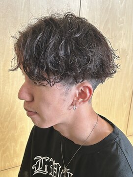 ニアウ 伊勢崎連取店(Niau) 波巻きスパイラルパーマツイストスパイラルパーマシャドウパーマ