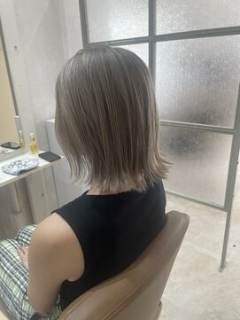 ロッソ(ROSSO) 【YUNON】ホワイトブロンドカラー