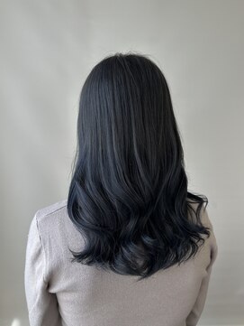 エムバランス(M.Valance) ブルーブラック