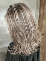 アポロ 横浜駅店(apollo) xバレイヤージュ/ホワイトグレージュ/レイヤーカット