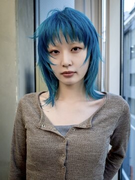 ギークス(GEEKS) 【GEEKS渋谷】ターコイズブルー/ウルフ/ハッシュカット/前髪あり