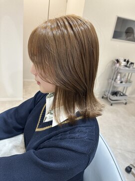 ベル サウス(BHEL south) *ミルクティーベージュ透明感カラー顔周りカット