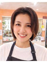 美容室カメモト 守山本店 林 舞衣