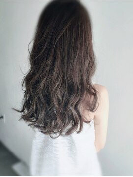 アヴェク トワ(avec toi) グラマラスラベンダーアッシュ