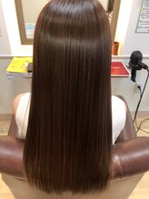 テテ ヘアーデザイン(tete hair design) ツヤ髪ナチュラル