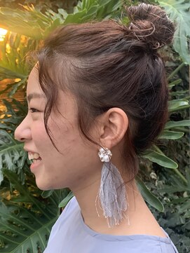 カルナヘアー(carna hair) ミディアムパーマスタイル　ハードパーマ 無造作　ヘアアレンジ