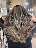 レディアル 大宮(REDEAL ope.) 【白髪手術】バレイヤージュ/白髪ぼかし/ハイライト