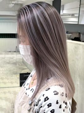 アルバム 渋谷パルコ(ALBUM) バレイヤージュロング_チェリーブラウンフェミニン_ba388071