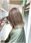 ミルキーベージュ