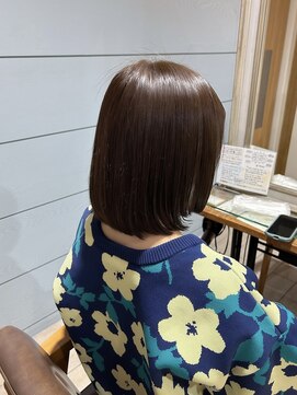 プラグ バイ ネオリーブ(plug by neolive) グレーベージュ×髪質改善 [髪質改善/縮毛矯正]韓国A