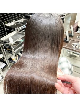 ラブレア(La-Brea) コスメストレート