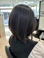 ラブクロムトーキョー オモテサンドウ(LOVECHROME OMOTESANDO)&nbsp;【白髪活かし】大人の透明感カラー　こなれミディ　イメチェン