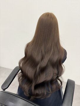 イオエ 岡本(ioe) レイヤーロング/ブリーチなしダブルカラー/髪質改善/神戸