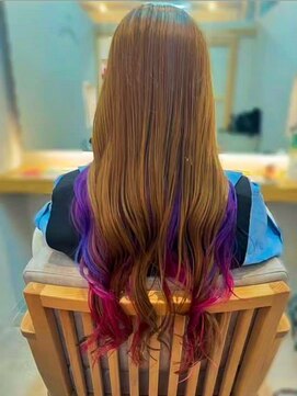 エクラート イーリス 高田馬場店(ECLART IriS) 個性派インナーカラー