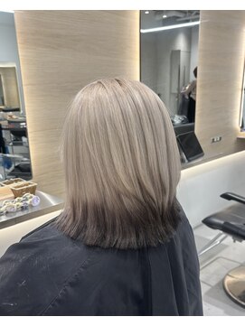 ヘアスペース リズム グリーン(Hair space Rizm green) エンドカラー