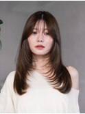 韓国風くびれレイヤー×艶グレージュで叶える大人透明感ヘア