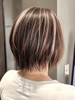 ジャパン ホンテン(JAPAN HONTEN)&nbsp;夏の軽やかレイヤーボブ