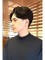 クヴェル バイ アーバン(KVELL by urban.)&nbsp;髪質を活かすカットで、自宅でも再現しやすいスタイルへ。