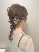 ピエドプールポッシュ(PiED DE POULE POCHE)&nbsp;＊ arrange hair ＊　×  小花を散りばめた編み下ろし