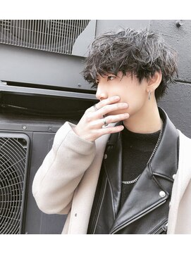 シン(syn) マッシュ 大きめスパイラル