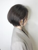 ユイット 本八幡店(Uit)&nbsp;耳掛け丸みショートグレージュカラー