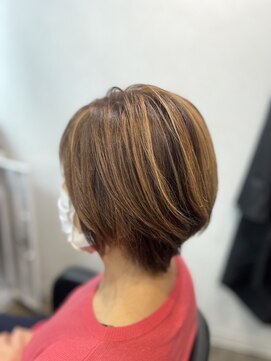 アリアバイエクラート 池袋店(ARiA by ECLART) 明るい白髪染め&ハイライト♪