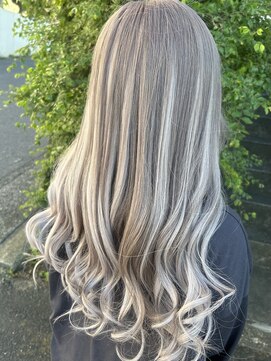 ライブトレア(LIVE TOREA) ミルクティーアッシュ×エクステ