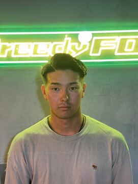 グリーディーフォックス 代々木(Greedy FOX) アップバング/ツーブロックマッシュ/束感/波巻き[シェービング]