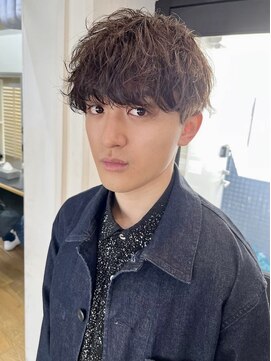 エクシア 西梅田店(EXCIA) 【20・30代に人気】パーマ×ツーブロックスタイル