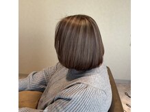 ハイライトで透明感のあるColor☆彡髪質改善疎水化TRでツヤ髪。