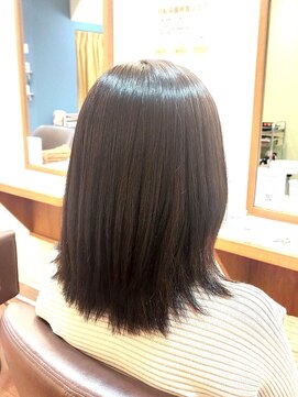 ヘアー グリーン(hair green) 20代30代40代/ミディアムストレート/ナチュラルストレート