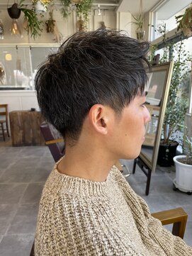 アルマ(ALMA) ビジネスヘア大人ヘアビズスタイルツーブロアップバングショート