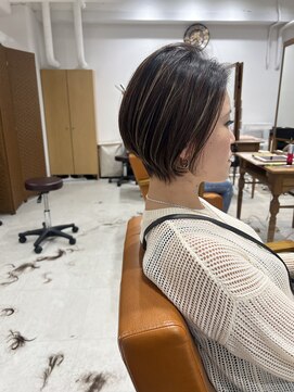 ネイロ 錦糸町(NeiRo) 魅力倍増カールセミディシアーカラーダークアッシュショートヘア